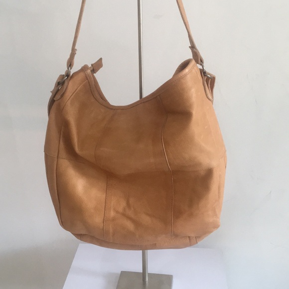 Angel Hobo in Camel - Picture 4 of 4